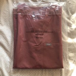 Figs Mauve Catarina One Pocket Scrub Top